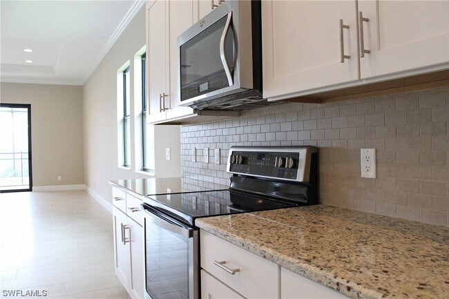 Building Photo - 4722 Formosa Dr