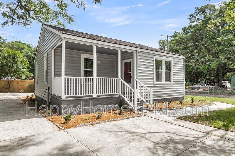 Foto principal - 2308 Aintree Ave