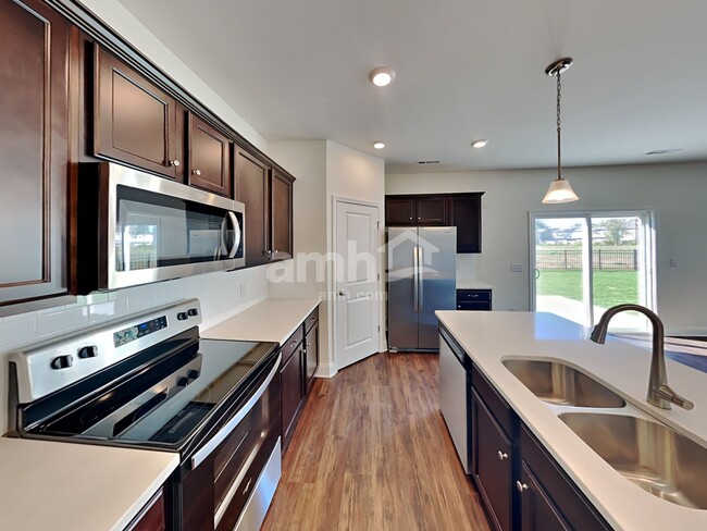 Building Photo - 4318 Effie Seward Dr