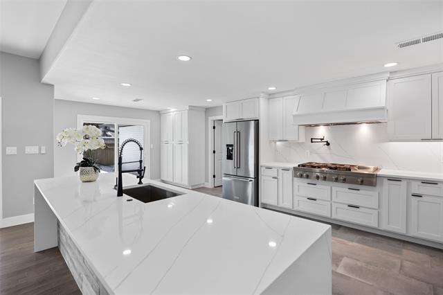 Foto del edificio - 4708 Forest Bend Rd