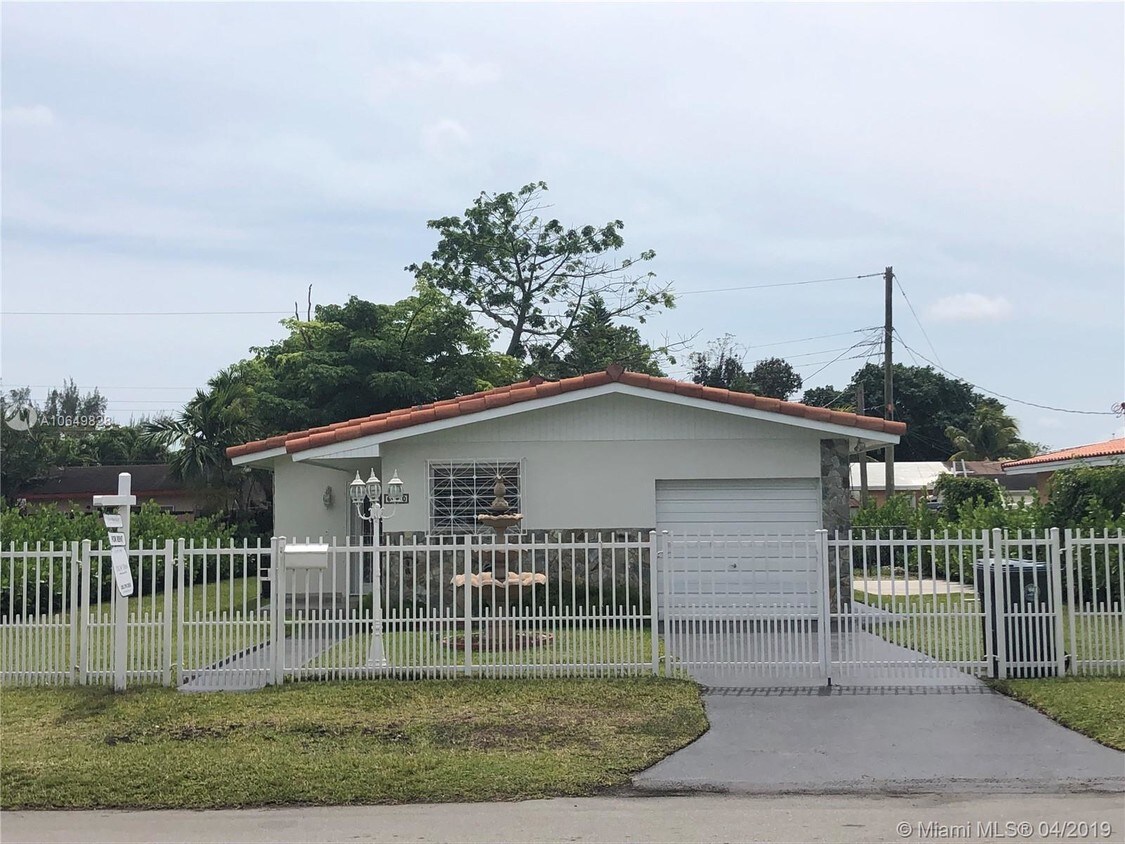 Foto principal - 6480 SW 42nd St
