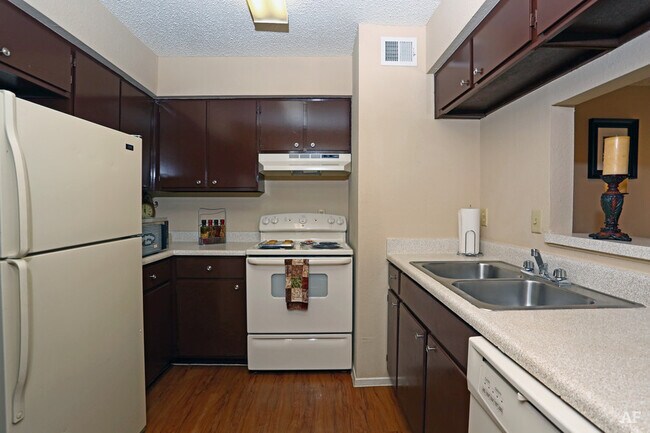 Foto del edificio - 2829 Timmons Ln