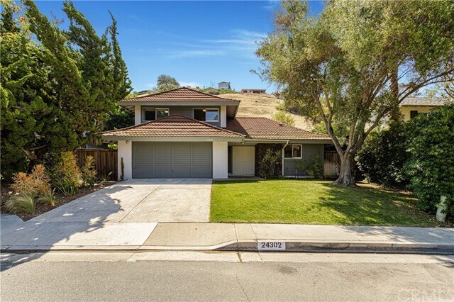 Building Photo - 24302 La Hermosa Ave