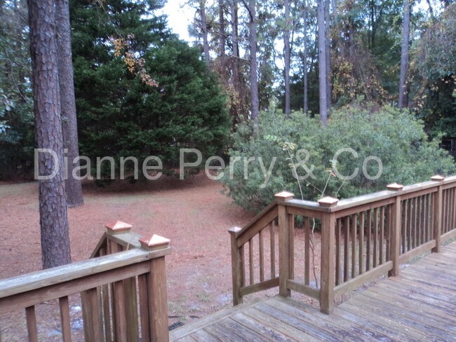 Building Photo - 206 Madeline Dr