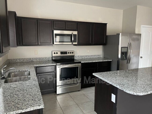 Foto del edificio - 42128 W Lunar St