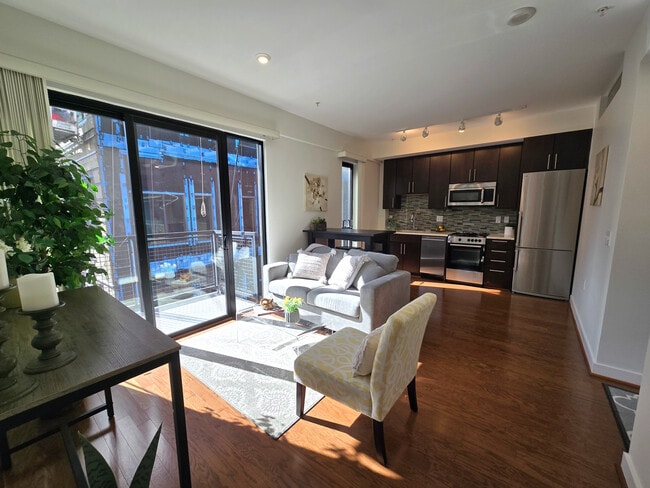 Living Area - 1320 Fenwick Ln