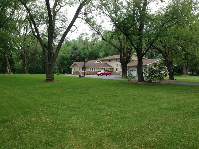 Building Photo - 11321 W 143rd Ave