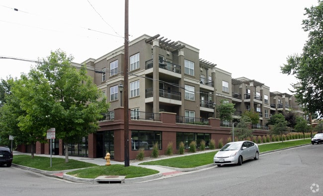 Zocalo Condominiums