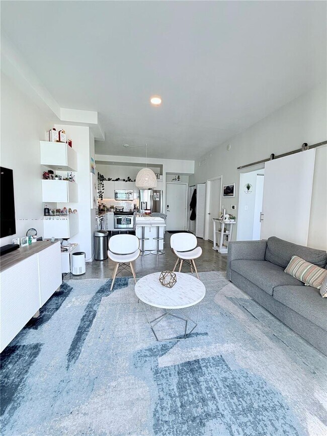 Building Photo - 133 NE 2nd Ave