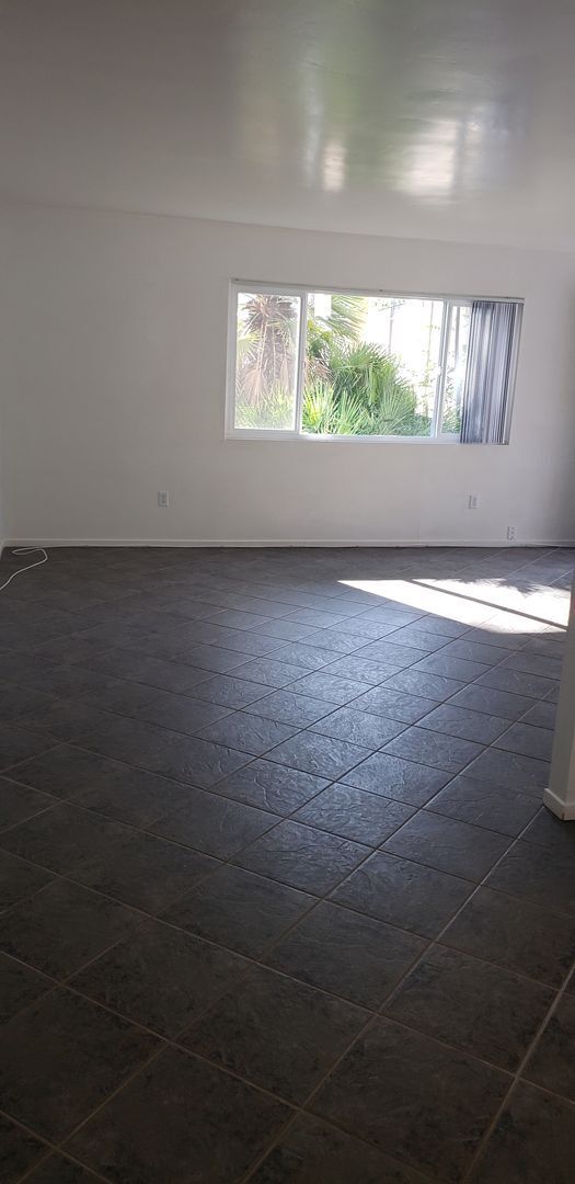 Foto del edificio - Duplex Townhome with Huge yard on Cul de S...