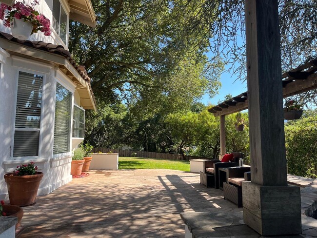 Building Photo - 2456 N Foothill Blvd