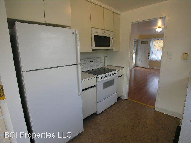 Building Photo - 3 br, 1 bath House - 3268 S. 84th St