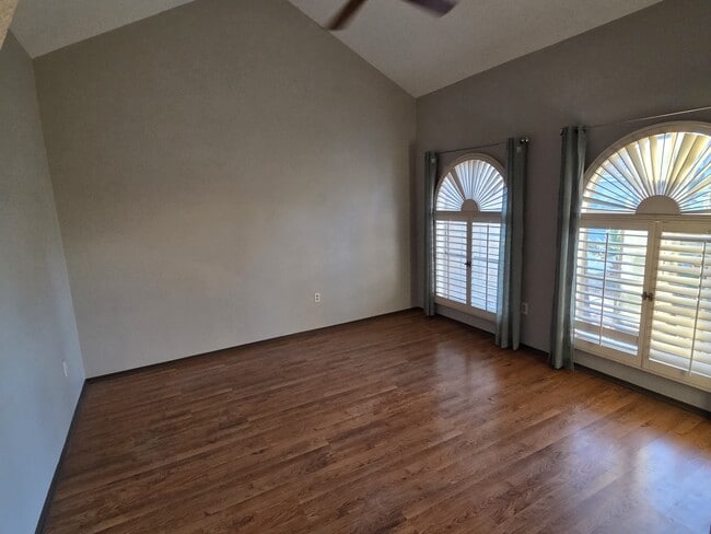 Photo - 1220 E Campbell Ave House