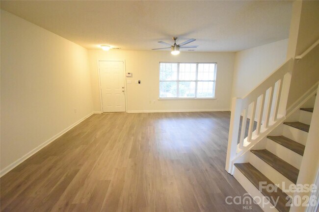 Foto del edificio - 12563 Bluestem Ln