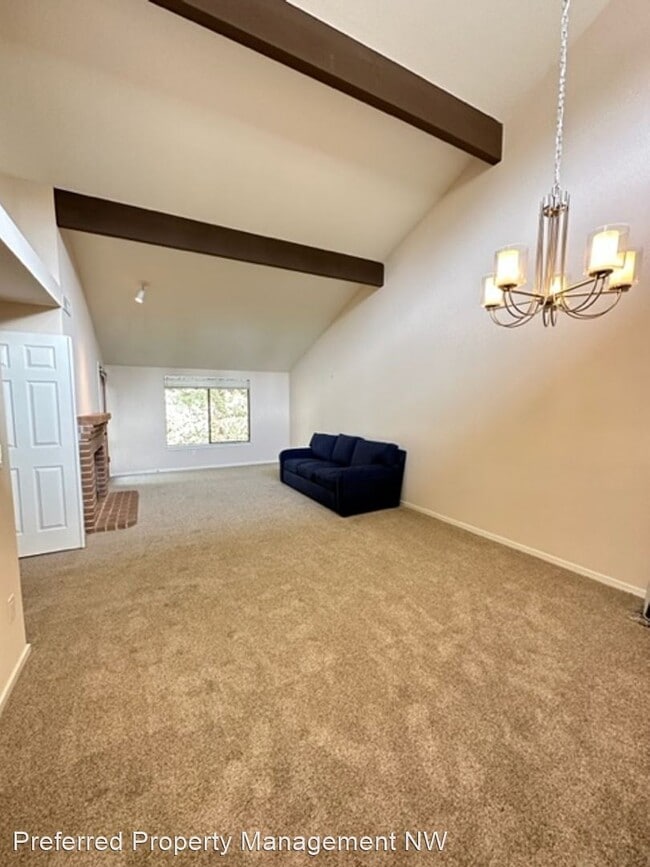 2 br, 1.5 bath House 15904 Village Green... House for Rent in Mill