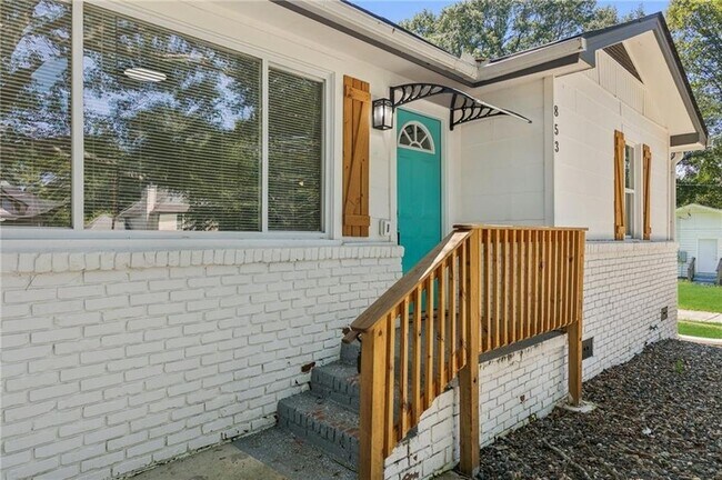 Foto del edificio - 853 Hargis St SE