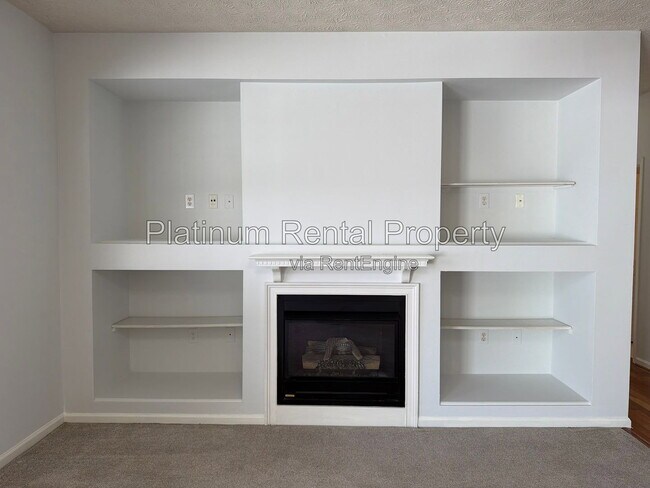 Building Photo - 105 Harmony Ct