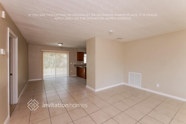 Building Photo - 3111 NE 9th Ave