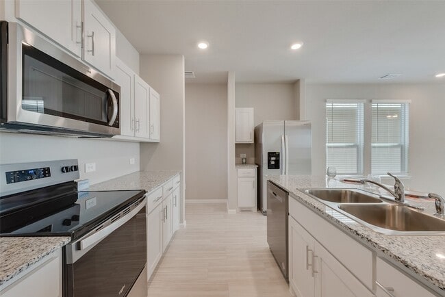 Building Photo - 3029 Strawberry Farm Ln