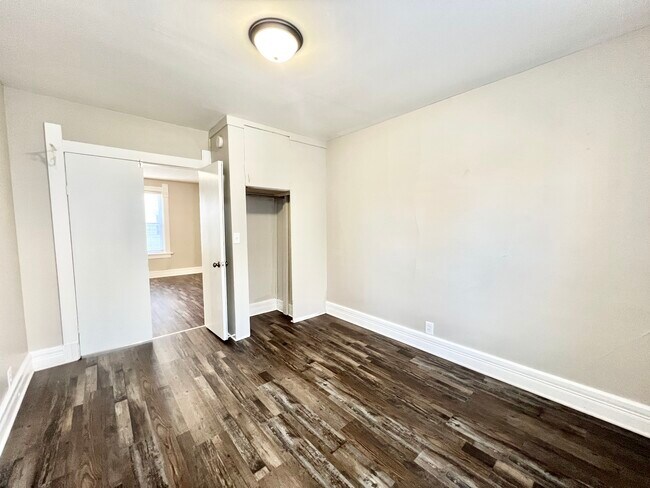Building Photo - 718 Yuba St