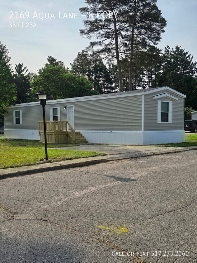 Primary Photo - 2169 Aqua Ln