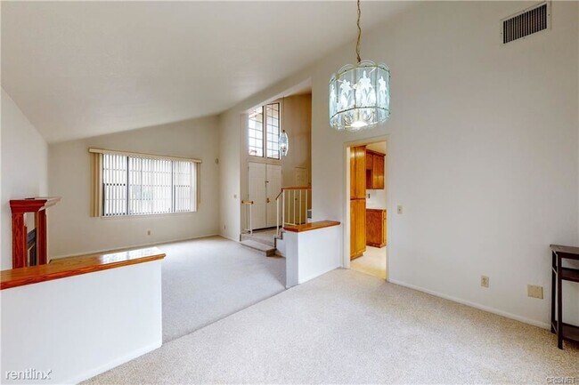 Foto del edificio - 3 br, 3 bath House - 10258 Glade Ave
