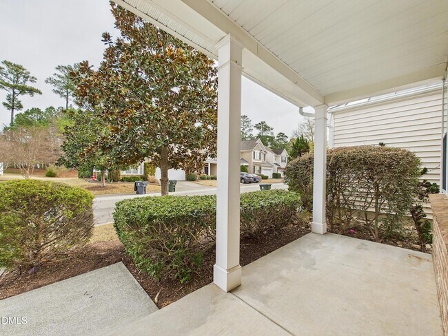 Foto del edificio - 302 Meeting Hall Dr