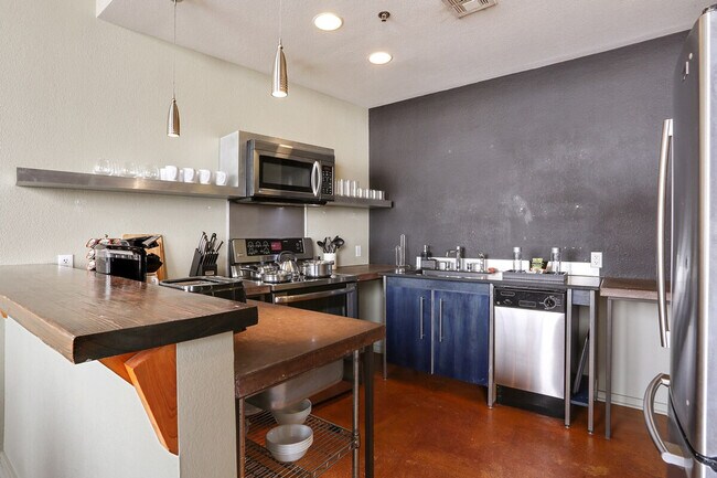 Foto del edificio - 1041 Constance St