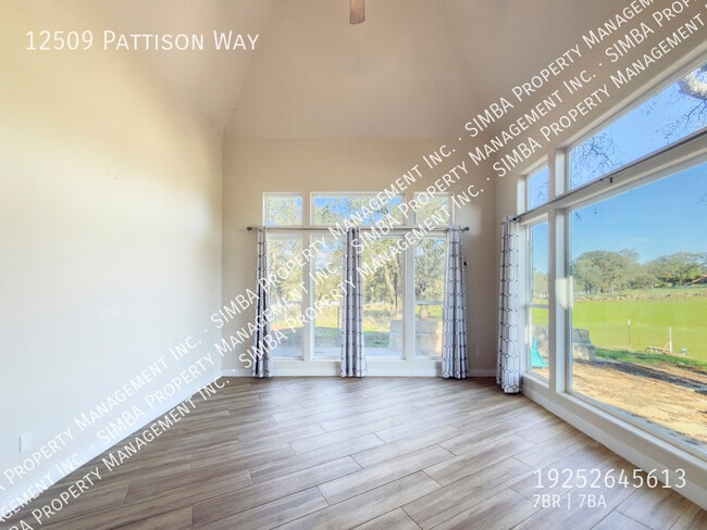 Foto del edificio - 12509 Pattison Rd