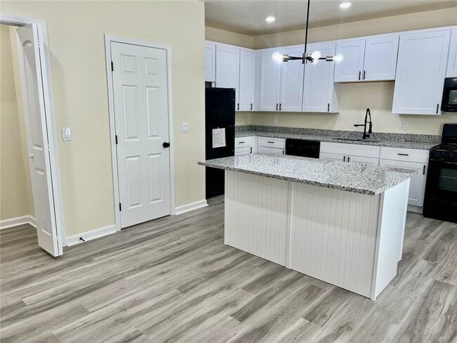 Foto del edificio - 4001 Oak Field Dr