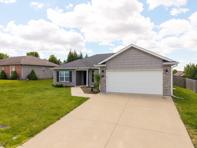 Building Photo - 104 Copper Mountain Dr