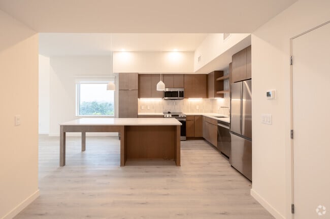 Building Photo - 44 Springside