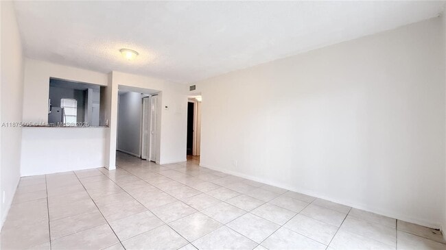 Building Photo - 95 NE 41st St