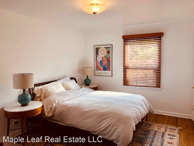 Building Photo - 2 br, 2 bath House - 3122 23rd Ave S