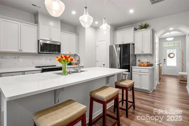 Foto del edificio - 12008 Gambrell Dr