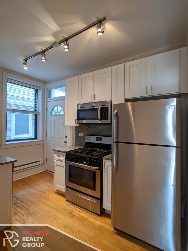 Foto del edificio - 2315 N Rockwell St