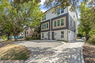 Building Photo - 3313 S University Dr