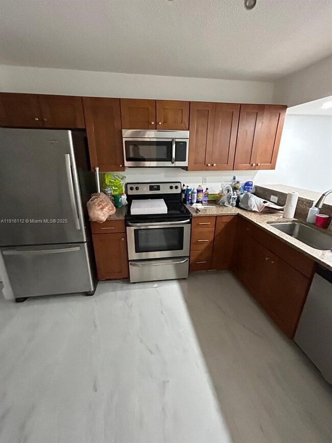 Foto del edificio - 1750 NE 191st St