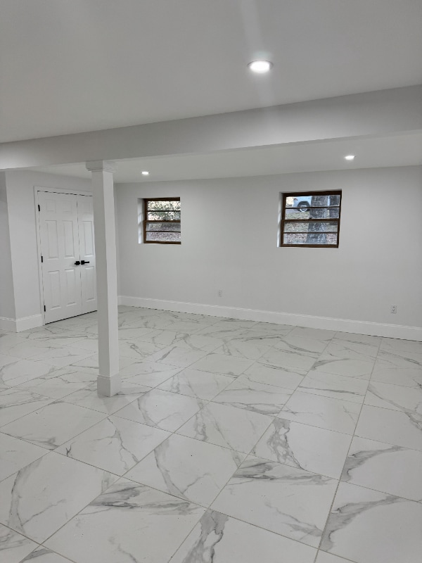 Foto del edificio - 26 Woodland Cir