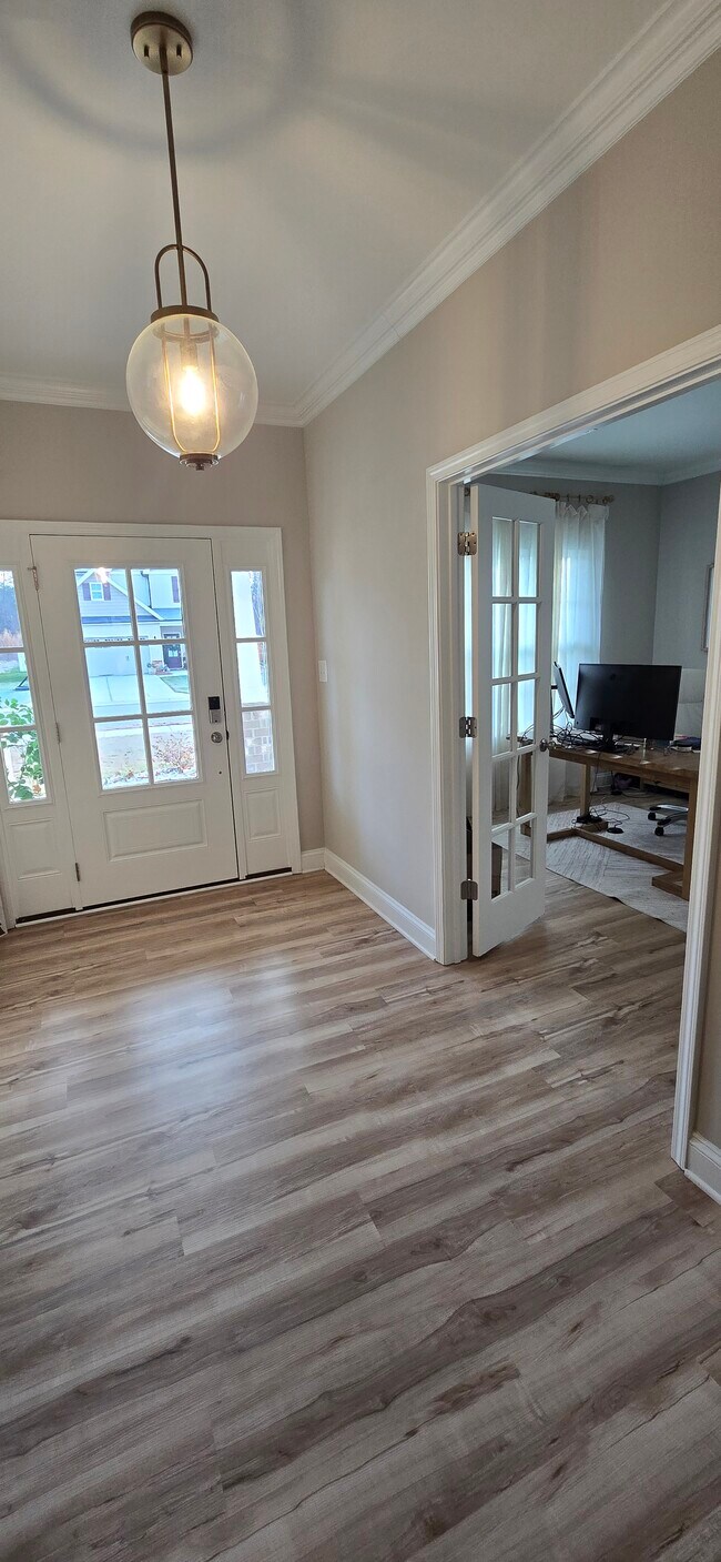 Foto del edificio - 4227 Canter Crk Ln