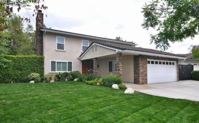 Building Photo - 2374 San Joaquin Ct