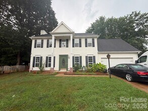 Building Photo - 6105 Old Corral St