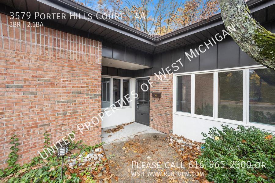 Primary Photo - Available Now | 55 + Community | Gorgeous ...