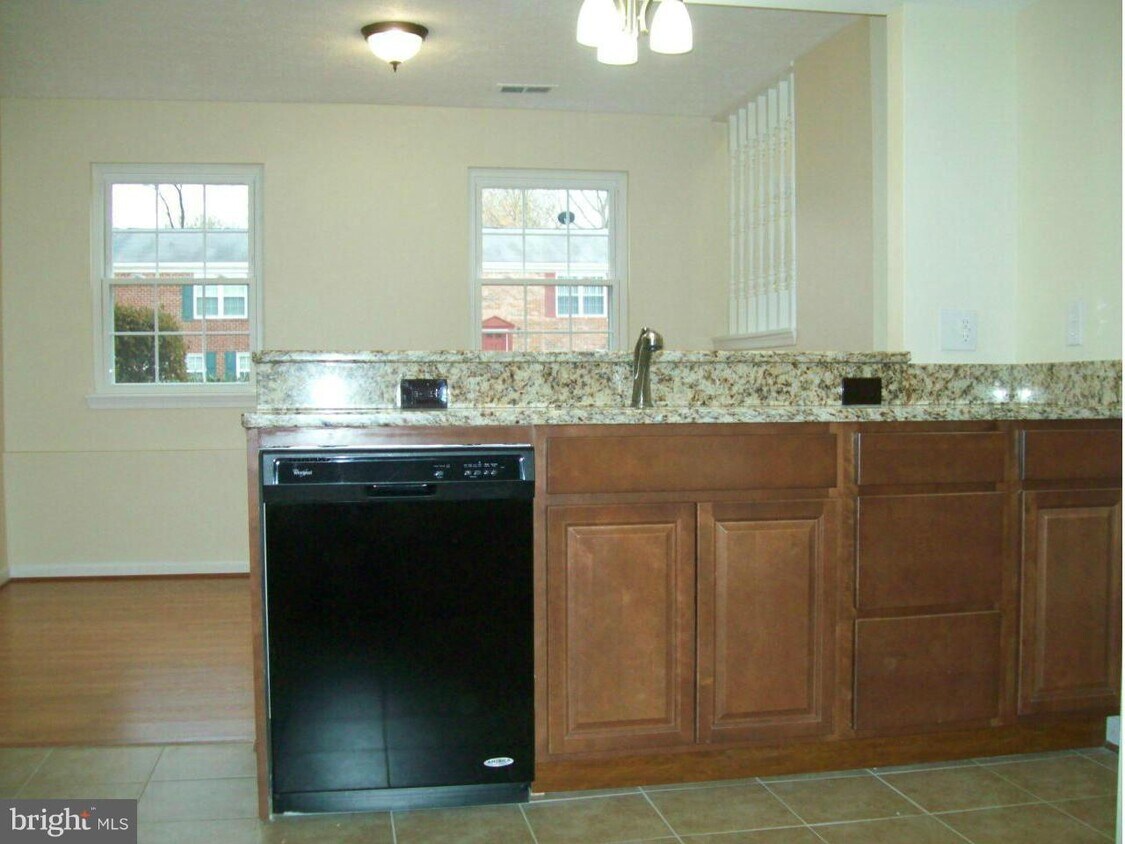 1009 Copperfield Ct, Waldorf, MD 20602 Townhome Rentals in Waldorf MD