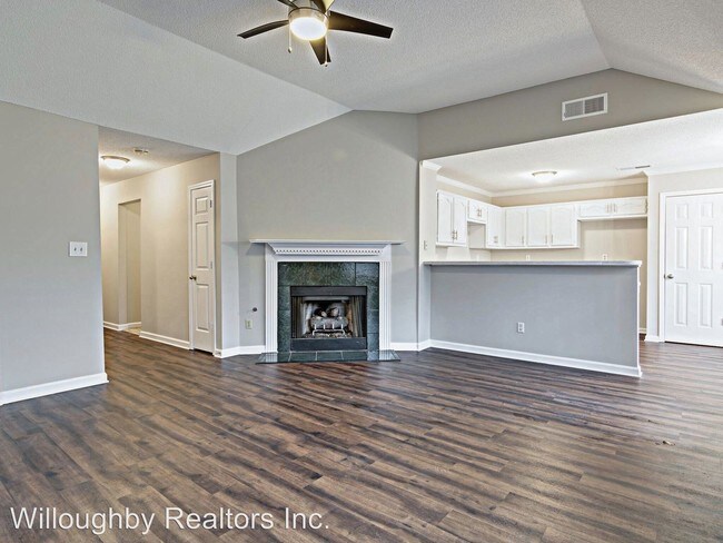 Foto del edificio - 8955 Fulton Ln