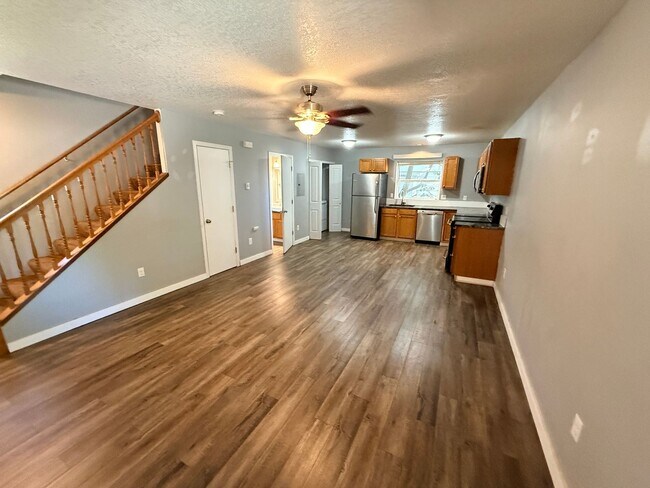 Foto del edificio - 6867 N Fessenden St
