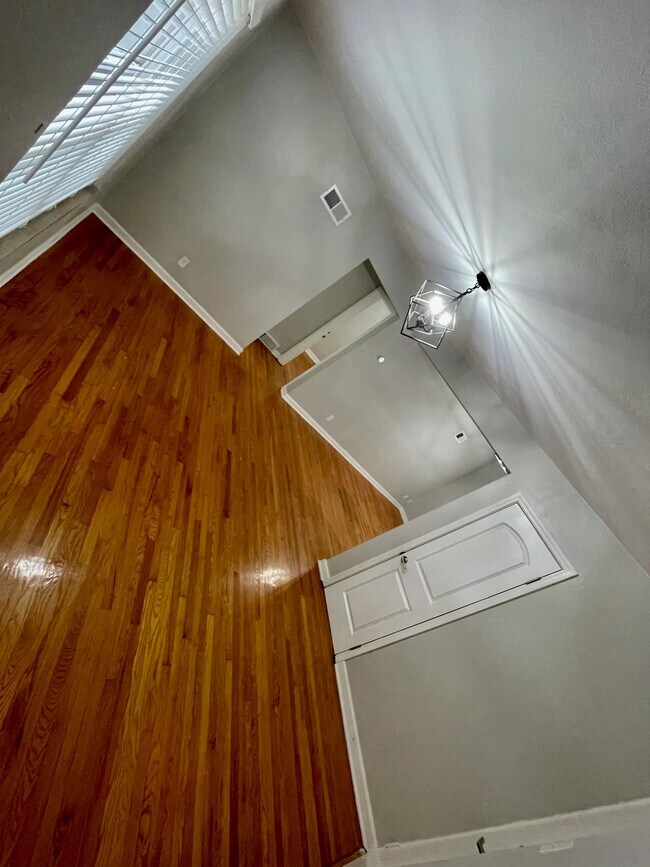 Living Area 2 - 5836 Sunshine Dr