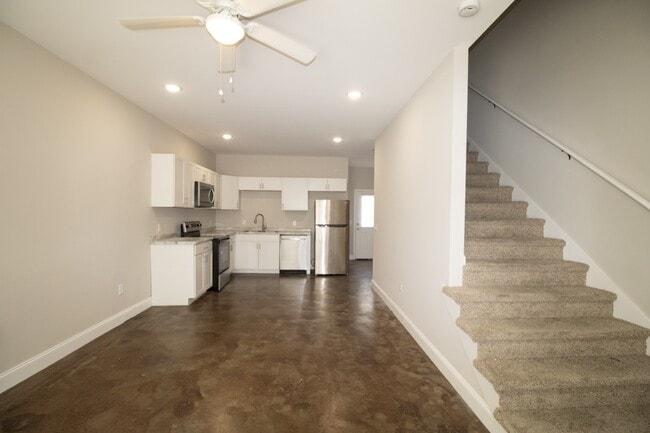 Building Photo - 97 Briarwood Rd