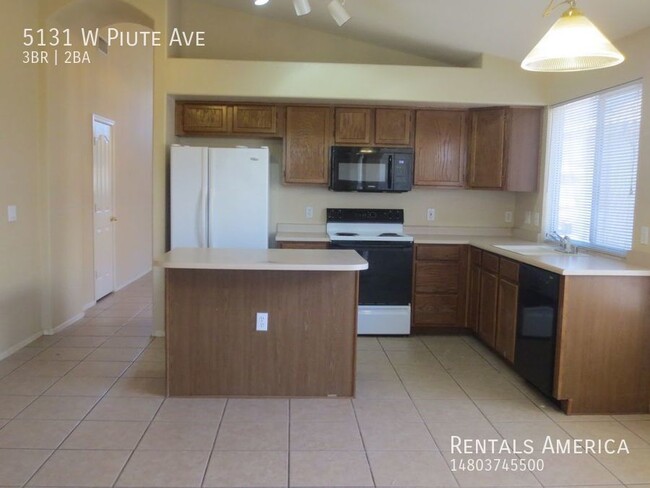 Foto del edificio - Ready to Move In NOW!
