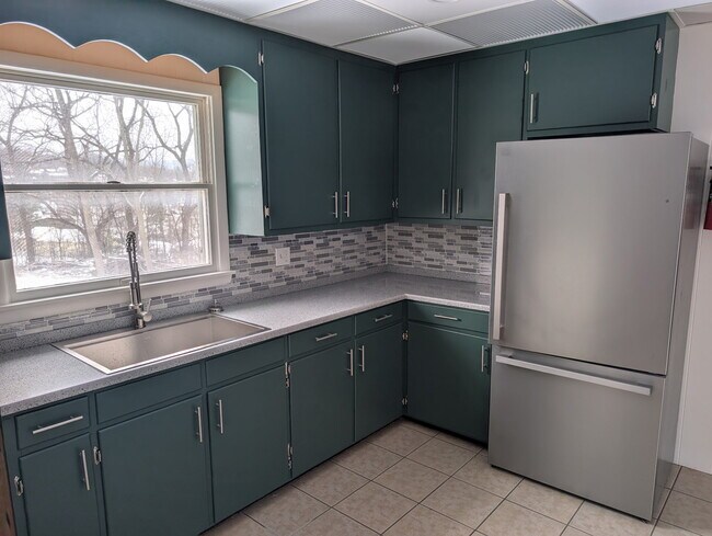 Foto del edificio - 2138 Mountain View Ave